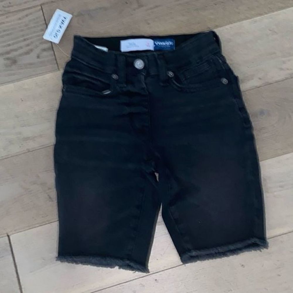 Oldnavy‎ little boys Black Denim Shorts
